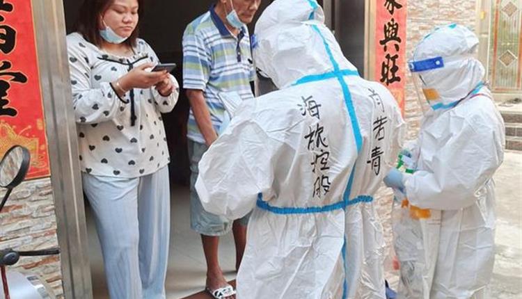 【平凡力量|旅控戰(zhàn)“疫”人物志⑤】貢獻(xiàn)志愿力量 筑起守護(hù)之墻——肖若青：一起努力，海南會(huì)好，彼此理解，守望相助